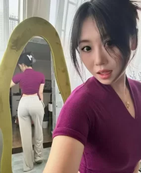 大屁股小姐姐出击