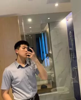 南大研究生兼职  寻求个刺激  只接女  可免费