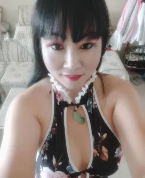 小店长治路熟女