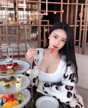 太原清纯小姐姐 毛少水多 多姿丰满