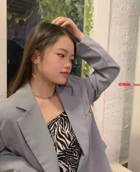 只玩真实的妹妹